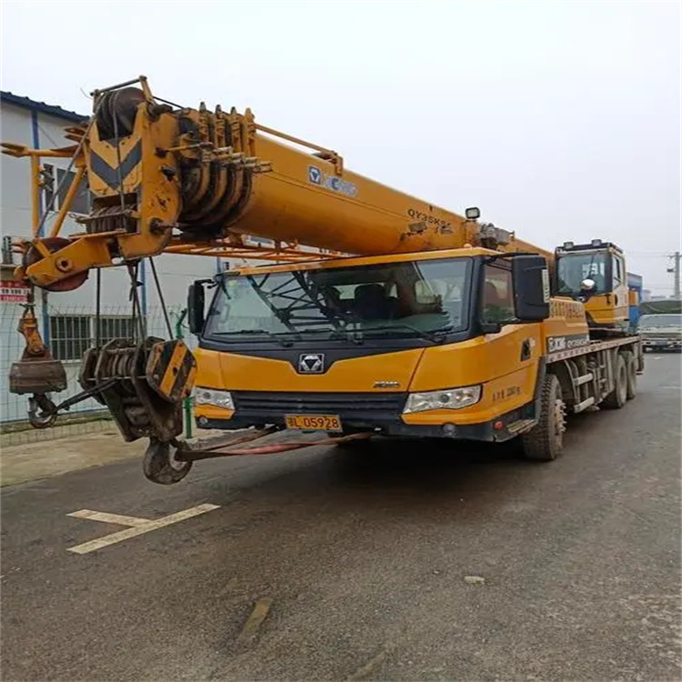 卢市镇吊车出租保险：全面覆盖，安全无忧