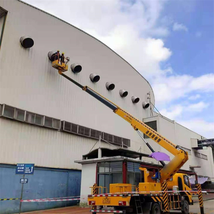 卢市镇高空作业车出租服务：专业广告牌安装解决方案