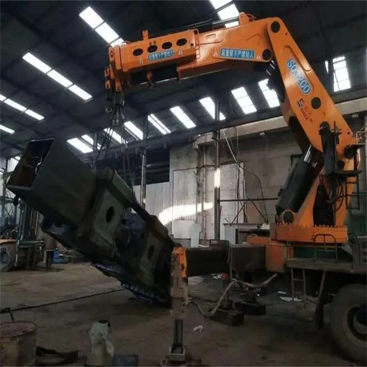 卢市镇130吨折臂吊车出租吊机租赁附近电话